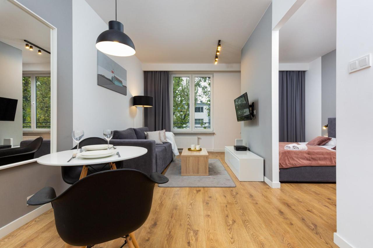 Slawinska Apartment Warsaw Wola By Noclegi Renters Extérieur photo