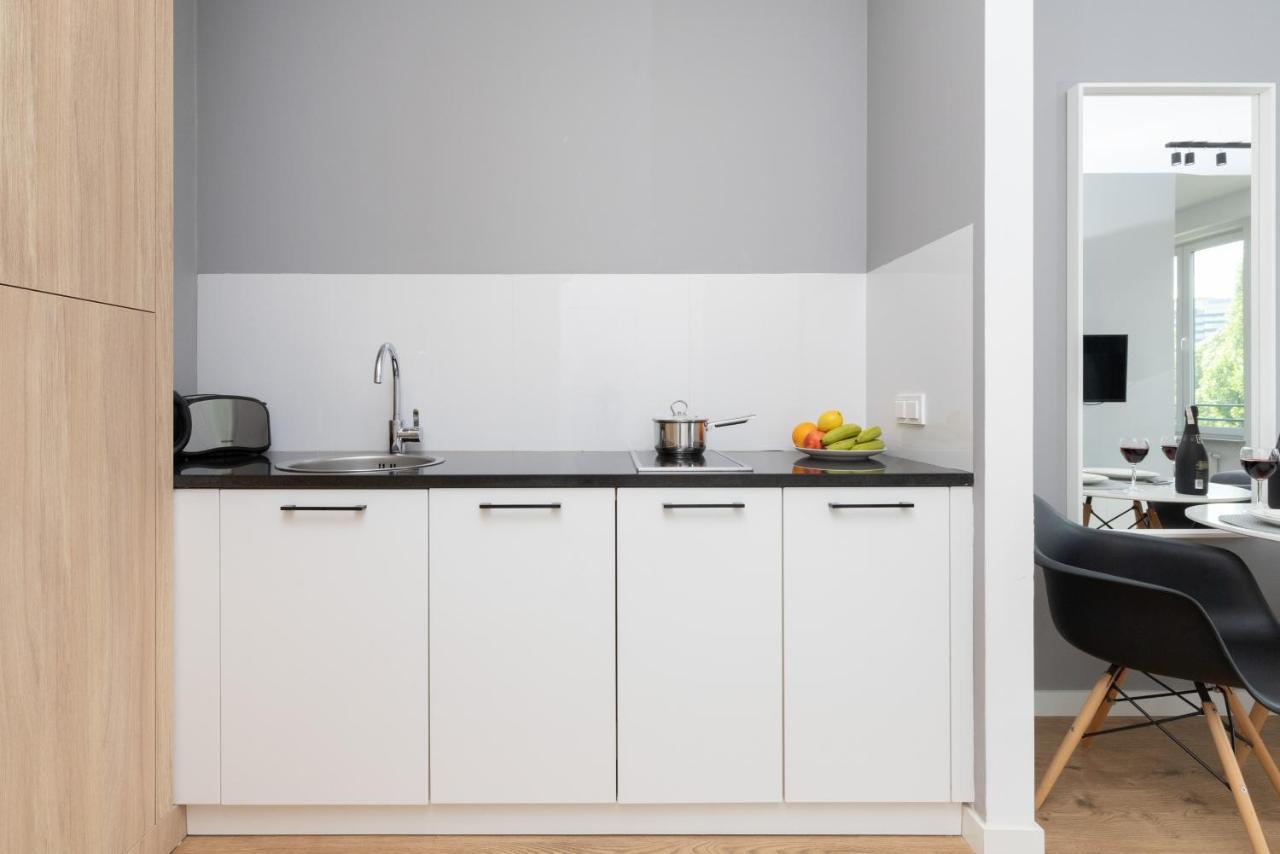 Slawinska Apartment Warsaw Wola By Noclegi Renters Extérieur photo